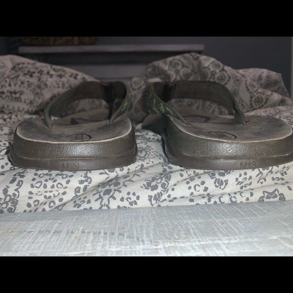 Men’s Chaco Flip Flops - Picture 5 of 5